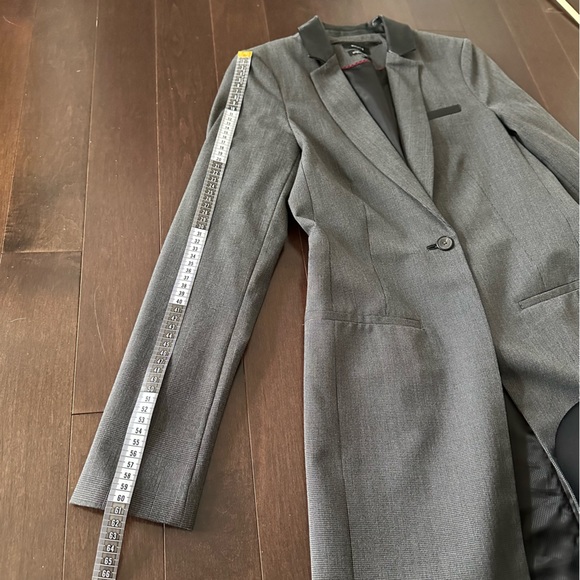 RW&CO Slim Fit Blazer, women Size 0 - Picture 10 of 11